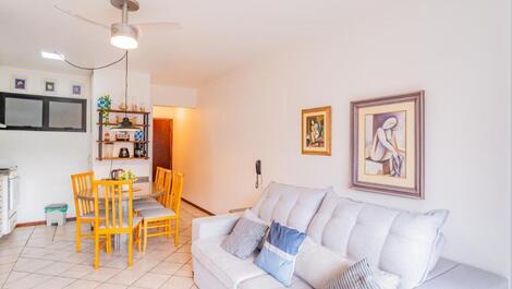 Lindo apartamento 2 quartos em condomínio de frente para o mar (C181)