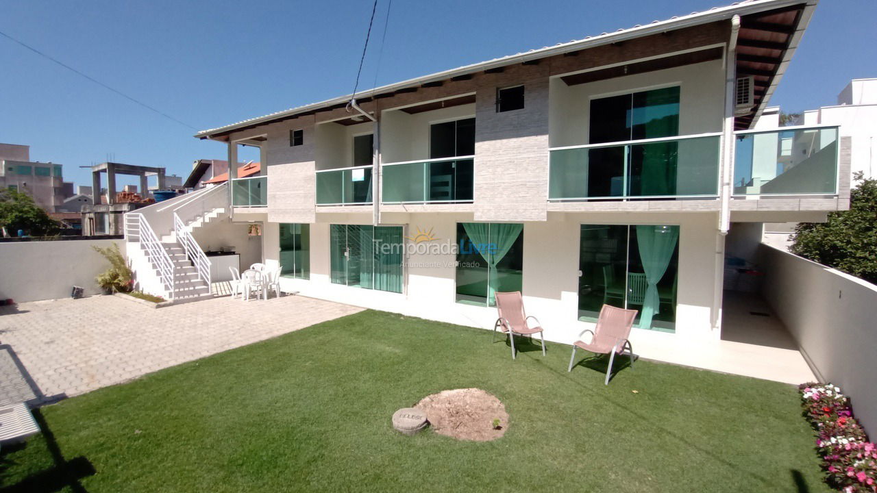 Apartamento para aluguel de temporada em Bombinhas (Centro de Bombinhas)