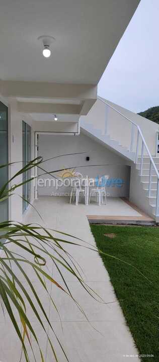Apartamento para aluguel de temporada em Bombinhas (Centro de Bombinhas)