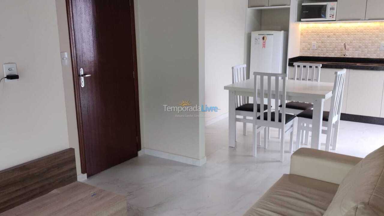 Apartamento para aluguel de temporada em Bombinhas (Centro de Bombinhas)