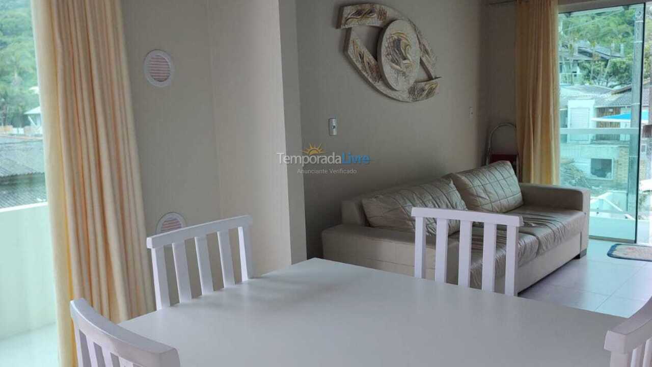 Apartamento para aluguel de temporada em Bombinhas (Centro de Bombinhas)