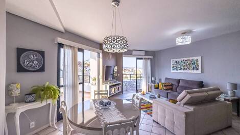 Beautiful penthouse overlooking the sea!