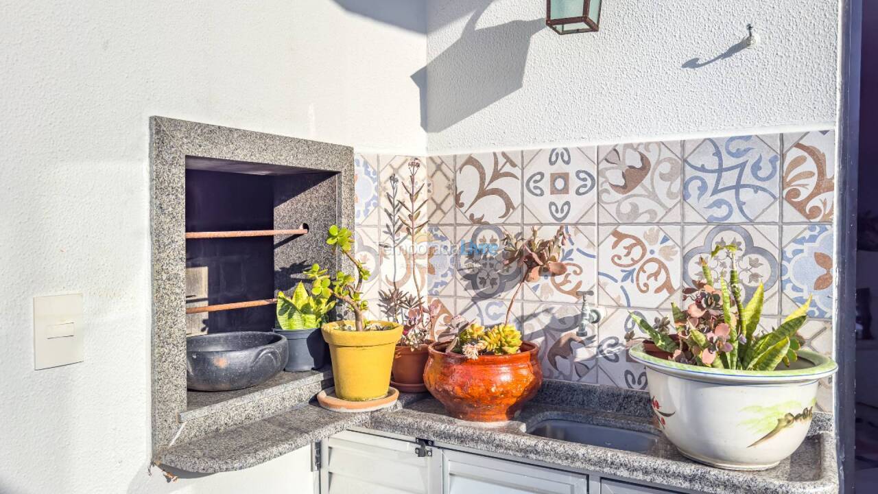 Apartment for vacation rental in Florianopolis (Canasvieiras)