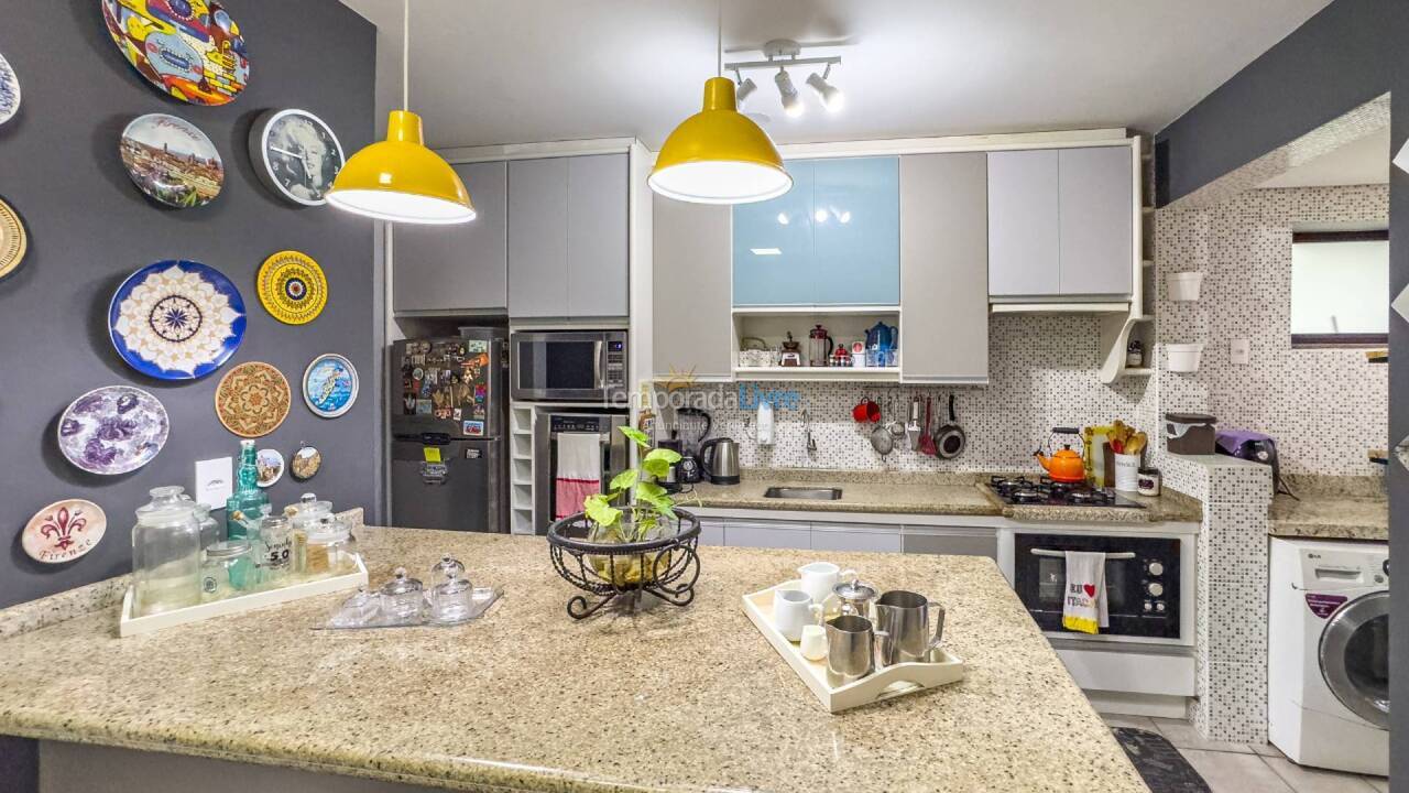 Apartment for vacation rental in Florianopolis (Canasvieiras)