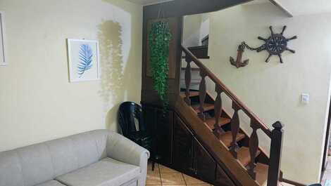 APARTAMENTO DUPLEX FRENTE A PLAYA PERÓ "PÉ NA AREIA"