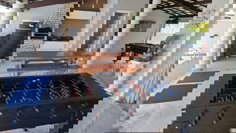 Three-suite house in the Vilas do Jacuipe condominium for rent.