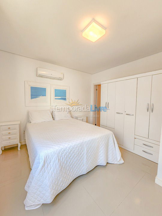 Apartment for vacation rental in Bombinhas (Mariscal)