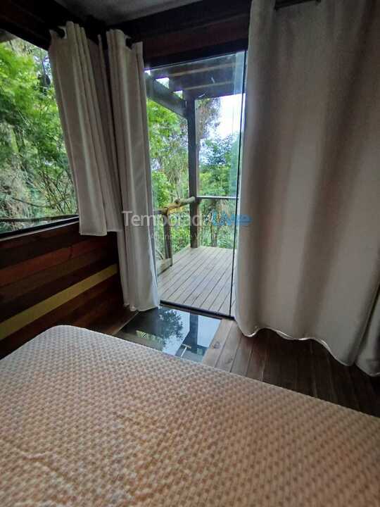 Casa para aluguel de temporada em Imbituba (Praia do Rosa)