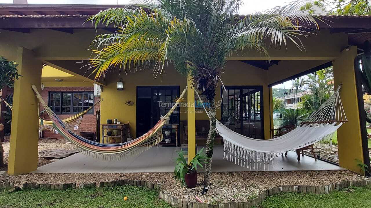 House for vacation rental in Florianópolis (Cachoeira do Bom Jesus)