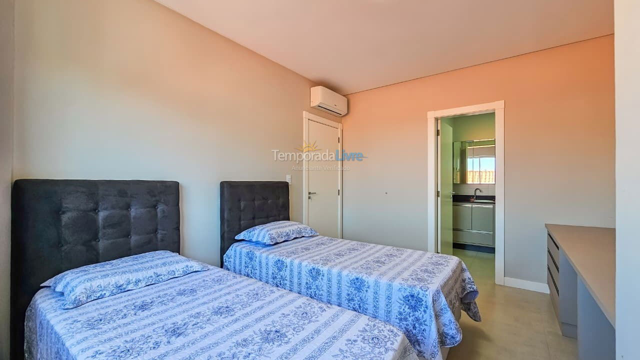 Apartamento para aluguel de temporada em Bombinhas (Mariscal)