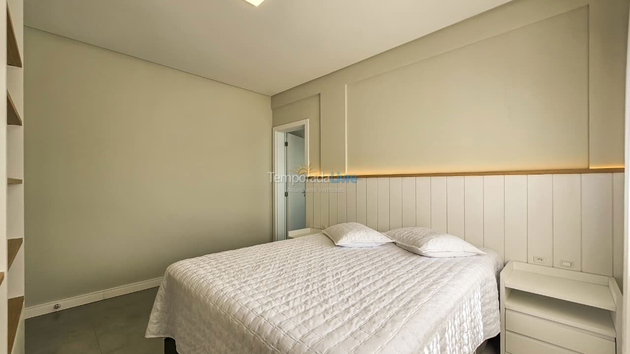 Apartment for vacation rental in Bombinhas (Mariscal)