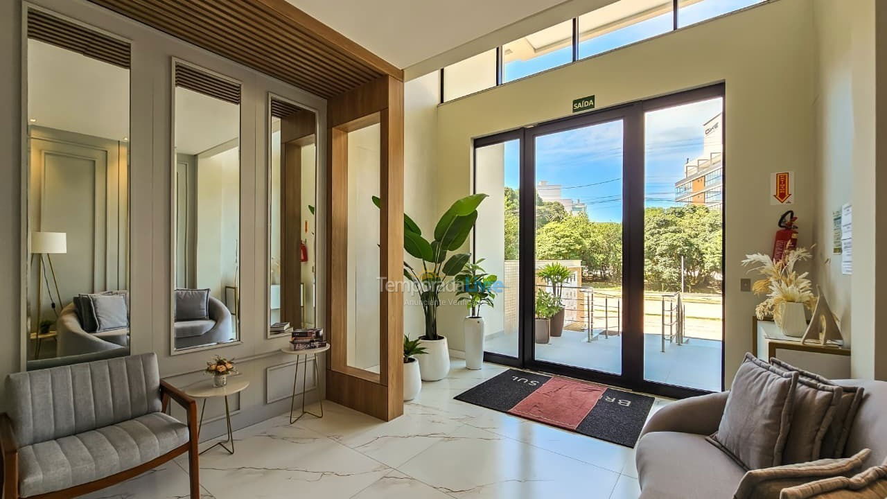 Apartment for vacation rental in Bombinhas (Mariscal)