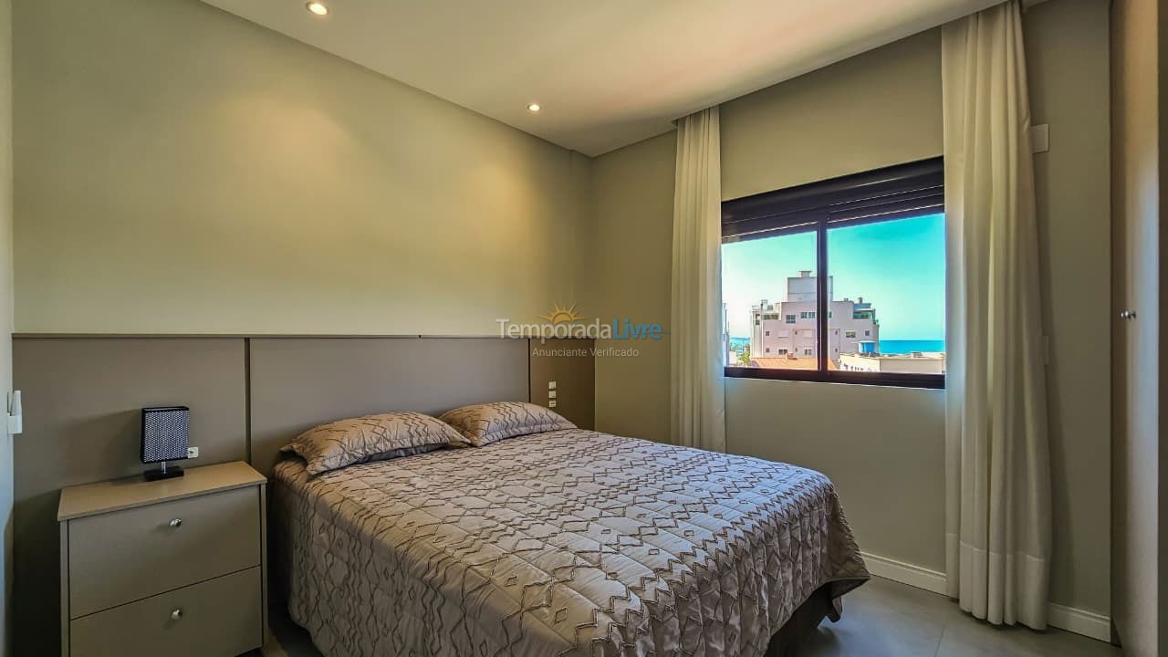 Apartment for vacation rental in Bombinhas (Mariscal)