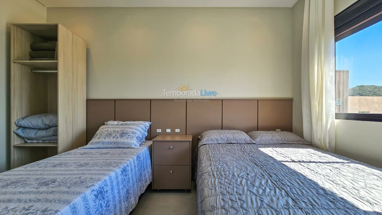 Apartment for vacation rental in Bombinhas (Mariscal)
