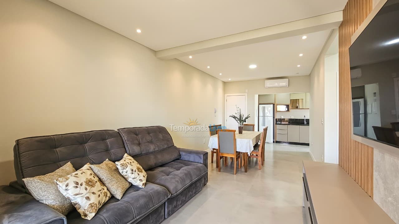 Apartment for vacation rental in Bombinhas (Mariscal)