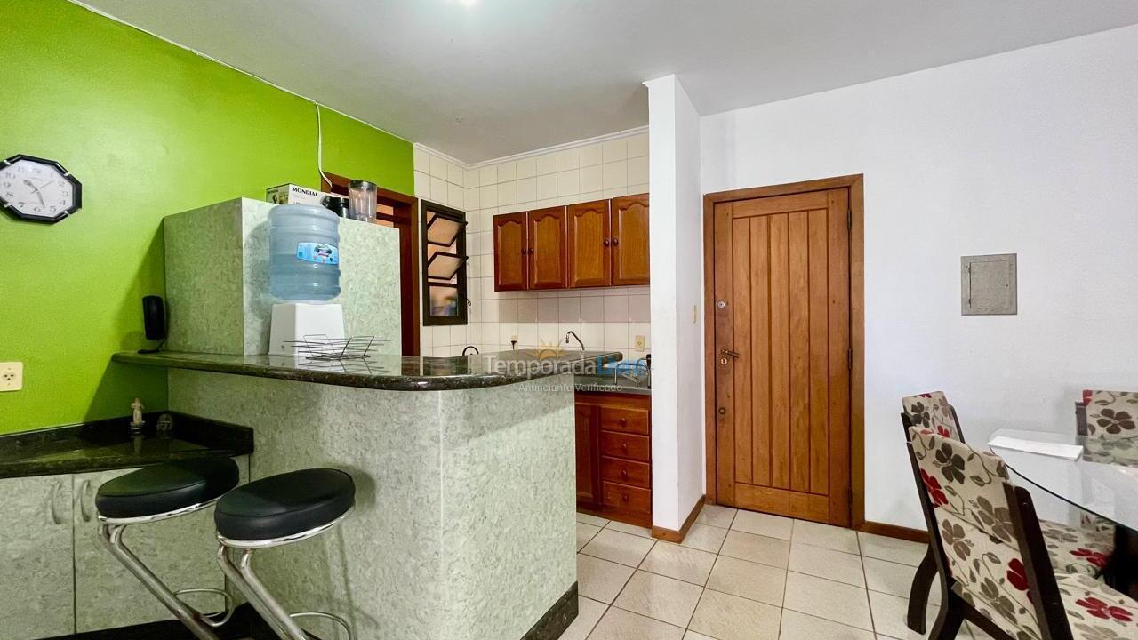 Apartamento para alquiler de vacaciones em Florianopolis (Canasvieiras)