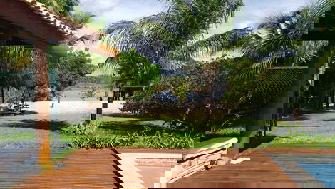 Blue Lagoon House in Guarajuba Near the Beach