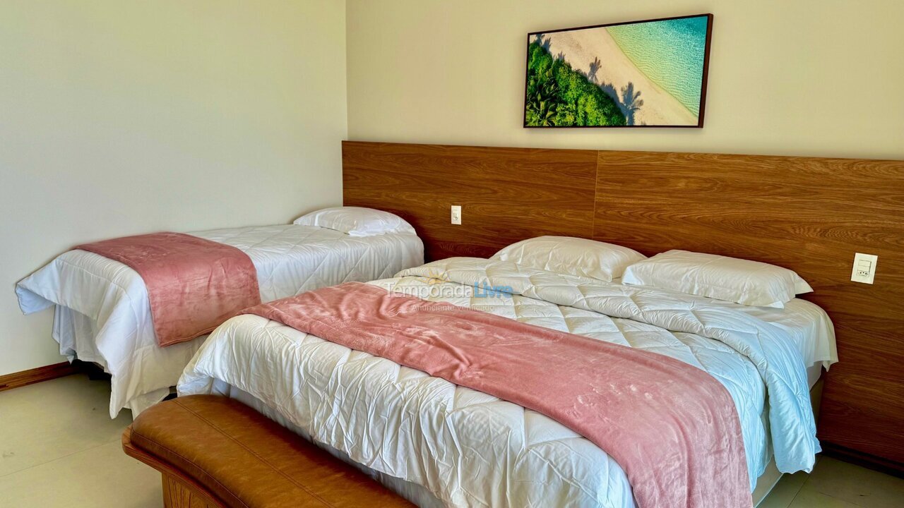 Casa para alquiler de vacaciones em Camaçari (Monte Gordo)