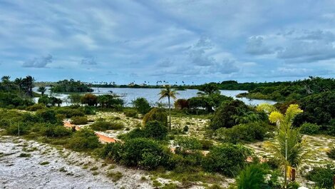 Casa con vista al MAR y al LAGO en Alphaville Guarajuba