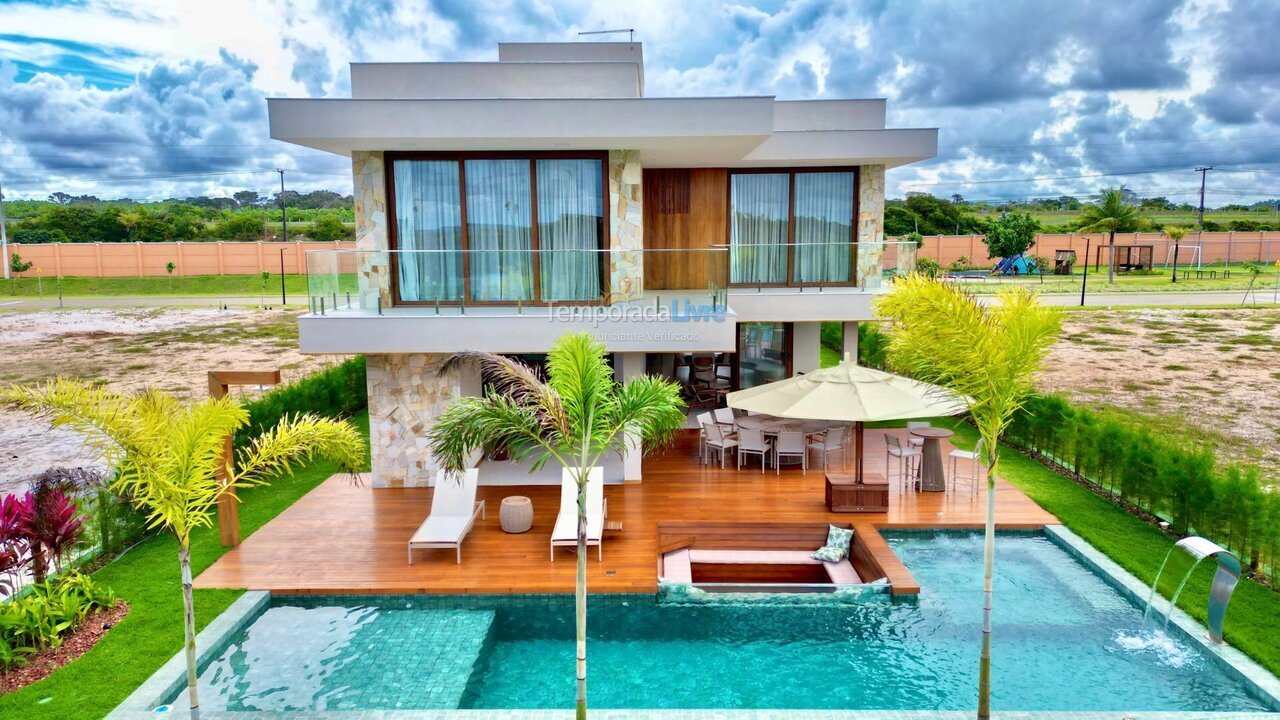 Casa para alquiler de vacaciones em Camaçari (Monte Gordo)
