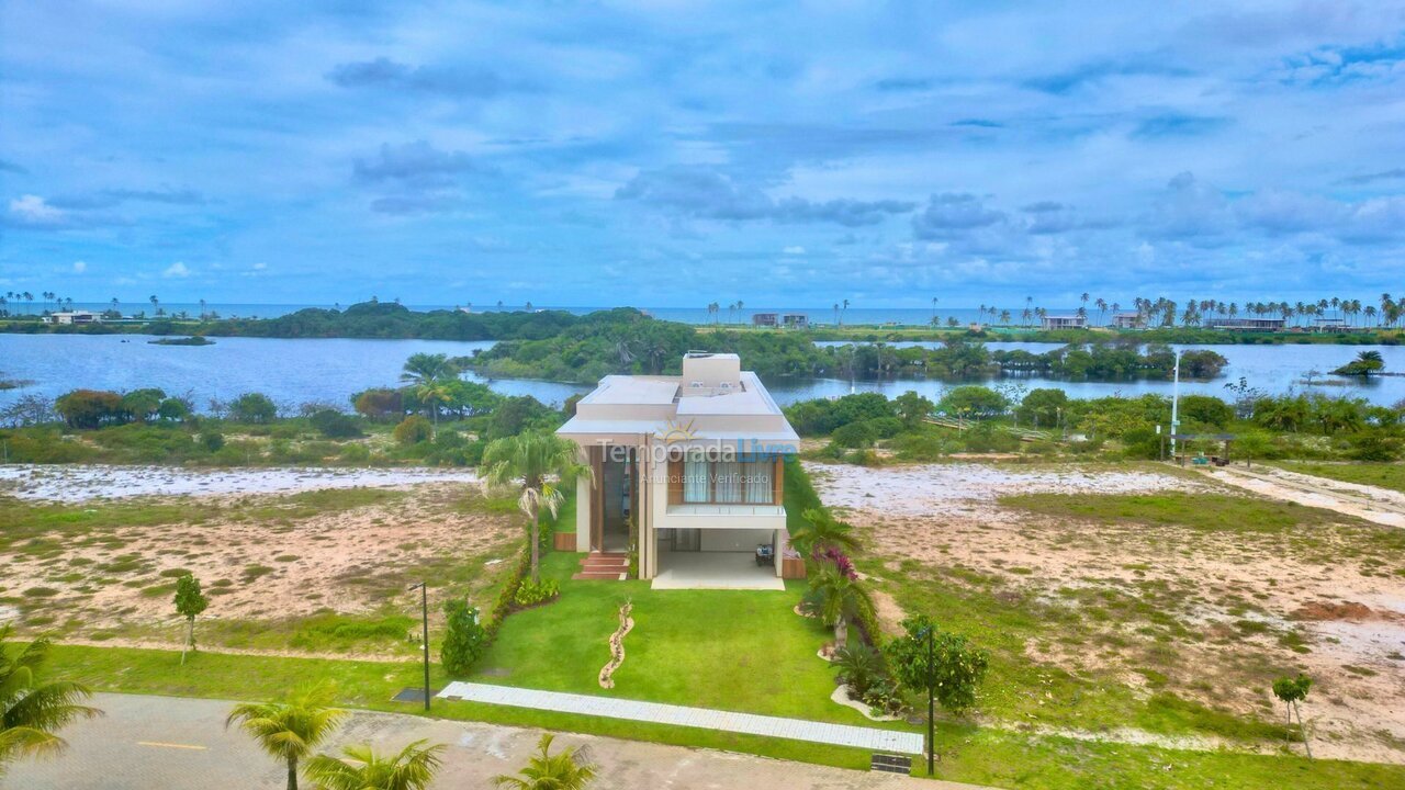 Casa para alquiler de vacaciones em Camaçari (Monte Gordo)