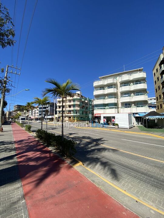 Apartamento para aluguel de temporada em Bombinhas (Praia de Bombas)