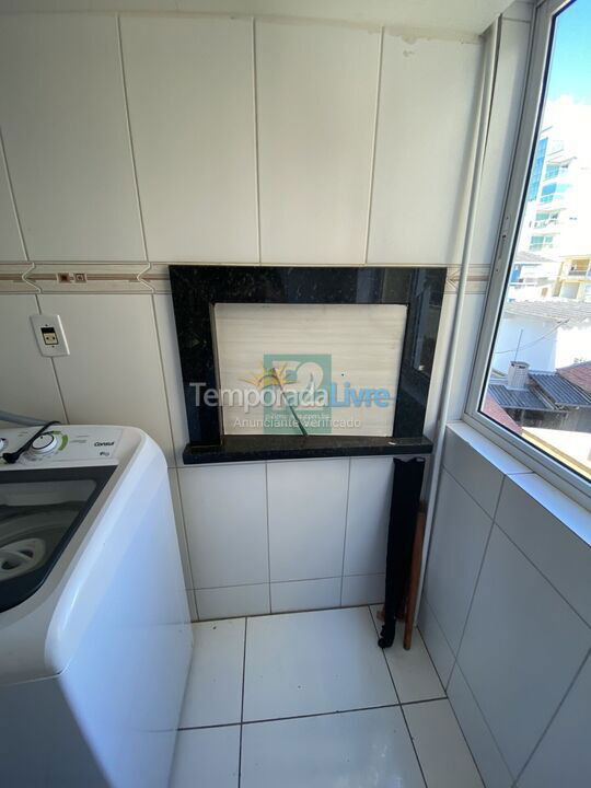 Apartamento para aluguel de temporada em Bombinhas (Praia de Bombas)