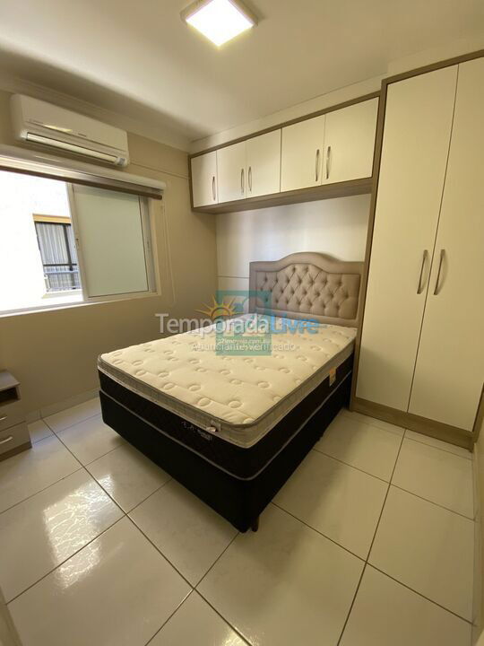 Apartamento para aluguel de temporada em Bombinhas (Praia de Bombas)