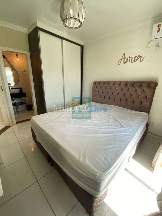Apartamento para aluguel de temporada em Bombinhas (Praia de Bombas)