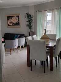 APARTAMENTO 3 QUARTOS PARA 8 PESSOAS