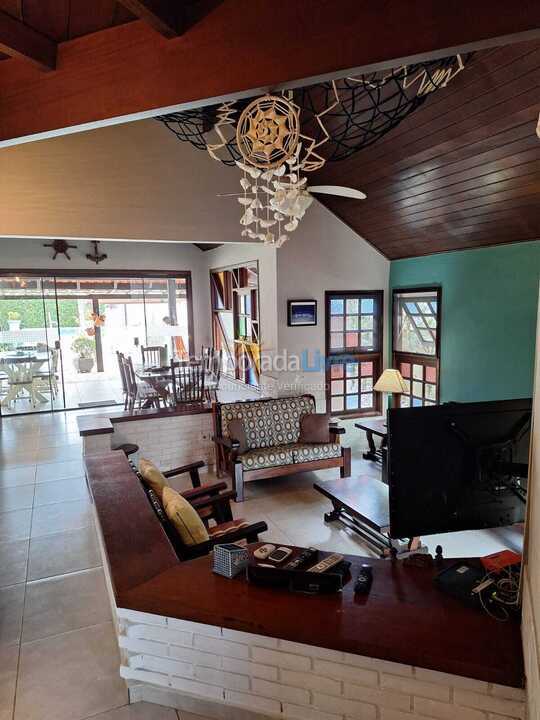 Casa para alquiler de vacaciones em Bertioga (Condominio Morada da Praia)