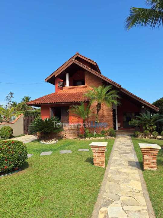 Casa para alquiler de vacaciones em Bertioga (Condominio Morada da Praia)