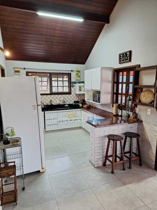 Casa para alquiler de vacaciones em Bertioga (Condominio Morada da Praia)