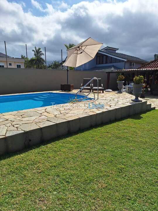 Casa para alquiler de vacaciones em Bertioga (Condominio Morada da Praia)