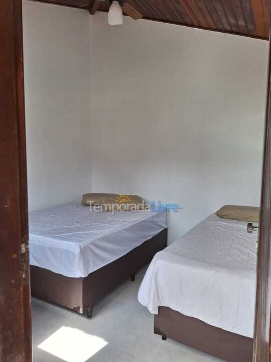 Casa para alquiler de vacaciones em Bertioga (Condominio Morada da Praia)