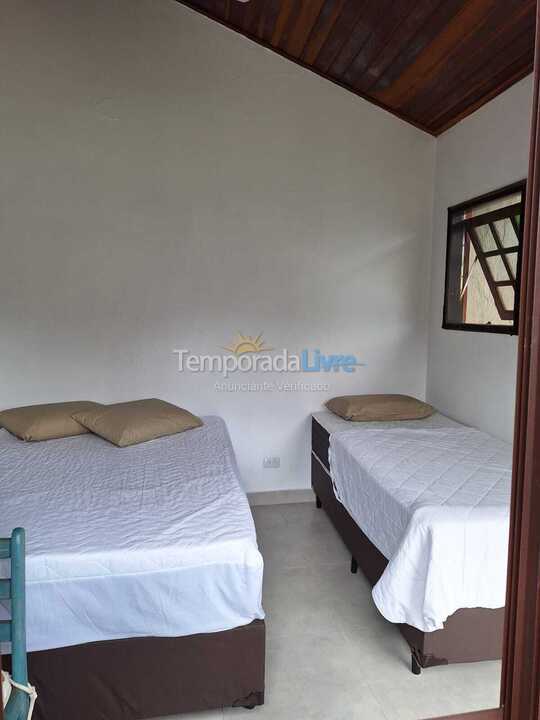 Casa para alquiler de vacaciones em Bertioga (Condominio Morada da Praia)