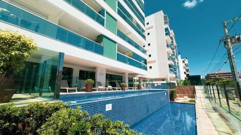Apartment on the main avenue of Palmas beach