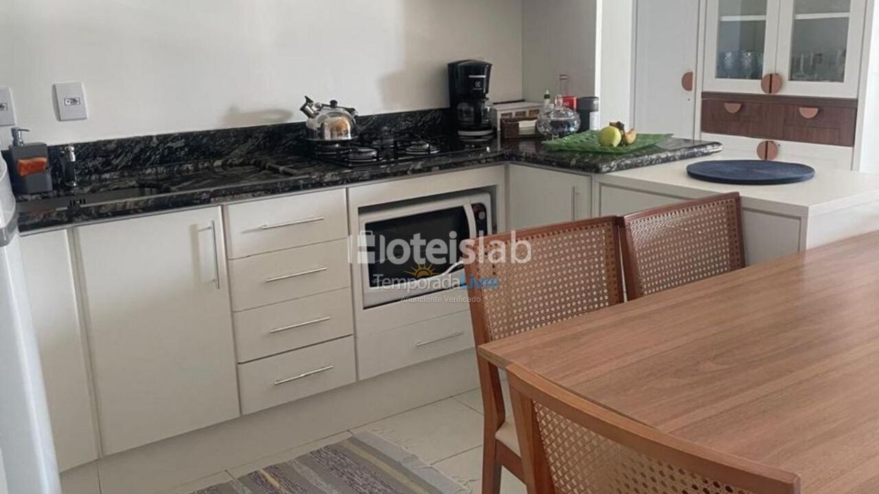 Apartment for vacation rental in Florianópolis (Jurere Tradicional)