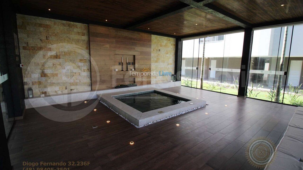 Apartamento para aluguel de temporada em Florianopolis (Campeche)