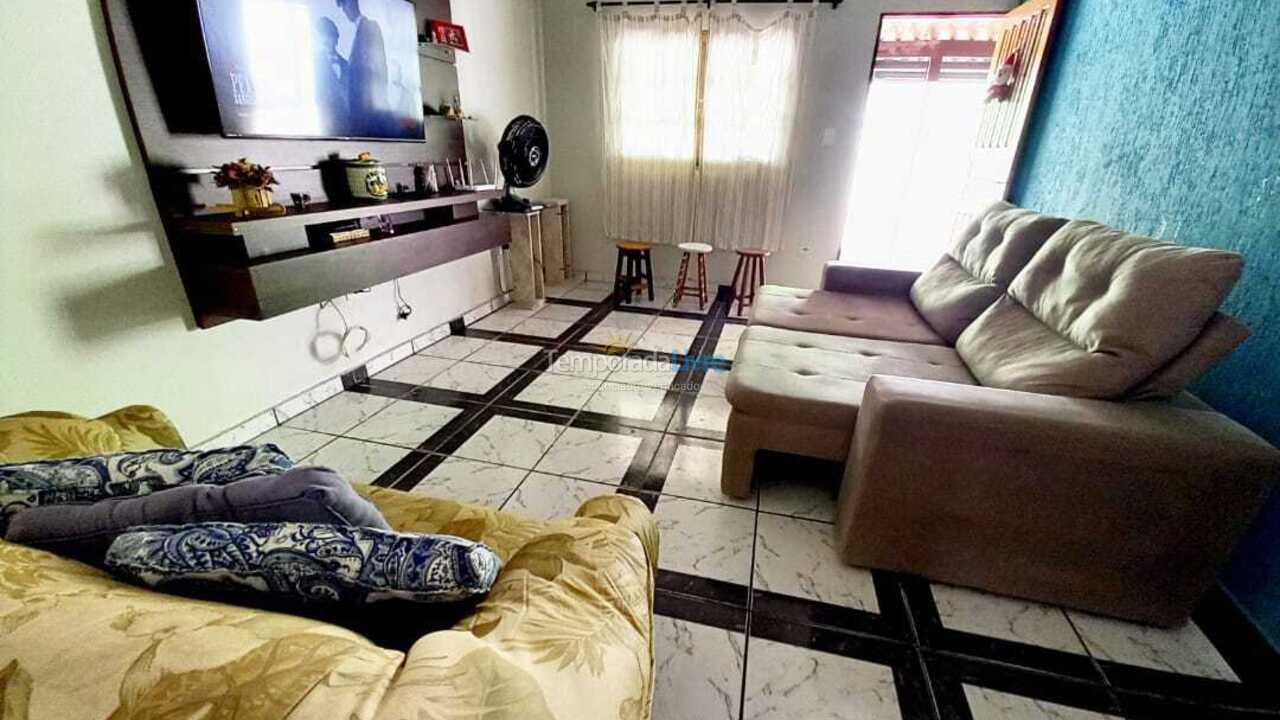 Casa para aluguel de temporada em Ubatuba (Praia do Lázaro)