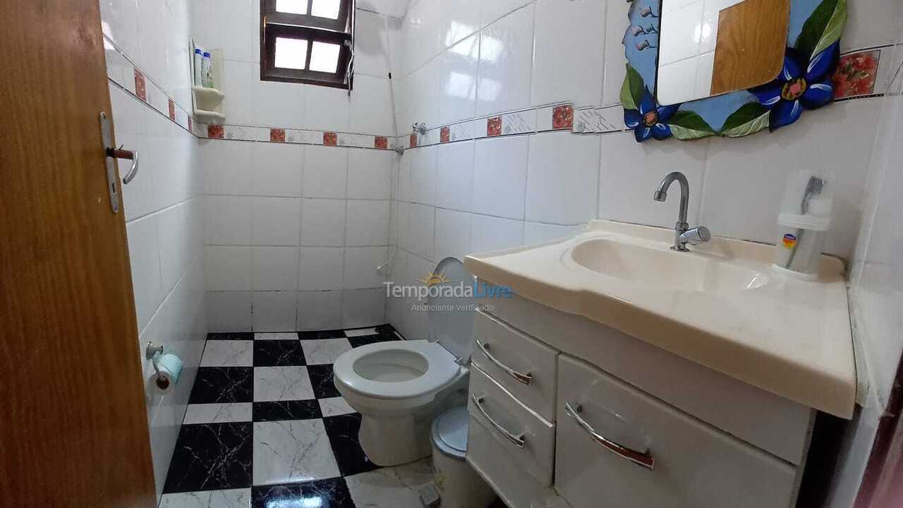 Casa para aluguel de temporada em Ubatuba (Praia do Lázaro)