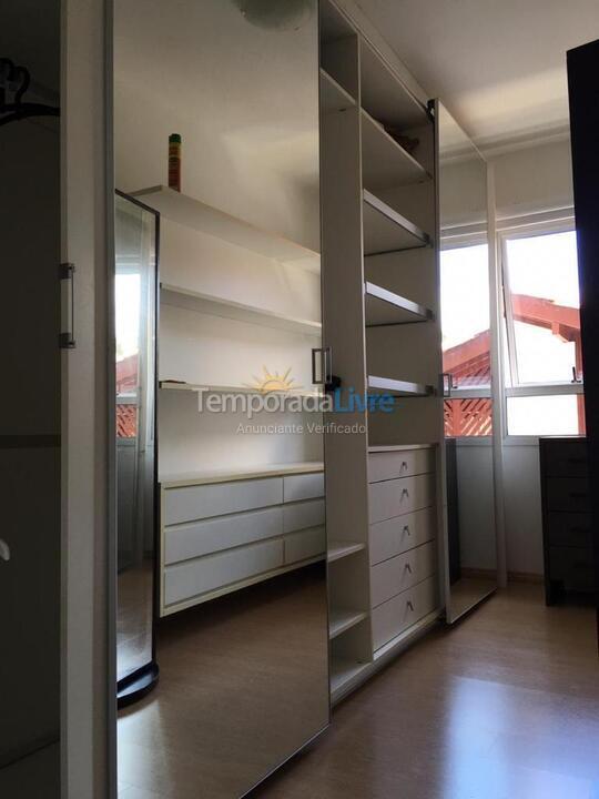 House for vacation rental in Florianópolis (Praia da Daniela)