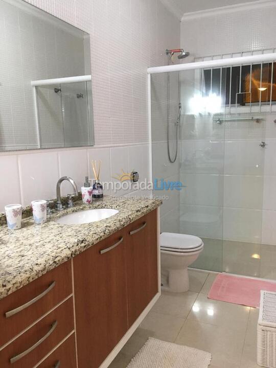 House for vacation rental in Florianópolis (Praia da Daniela)