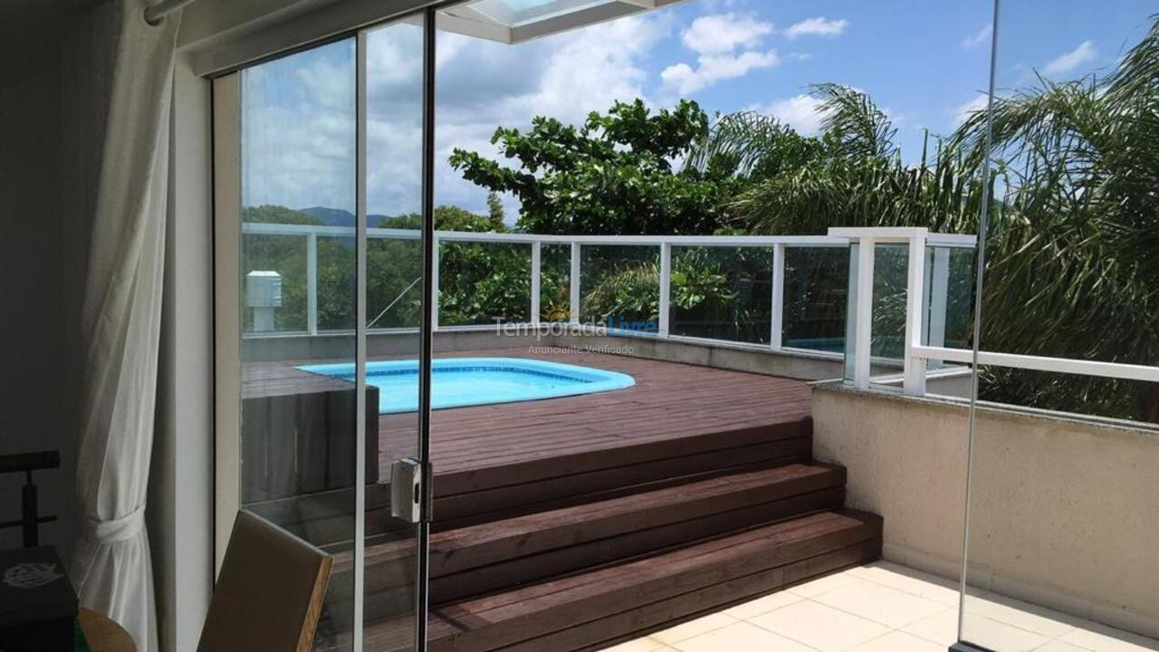 House for vacation rental in Florianópolis (Praia da Daniela)