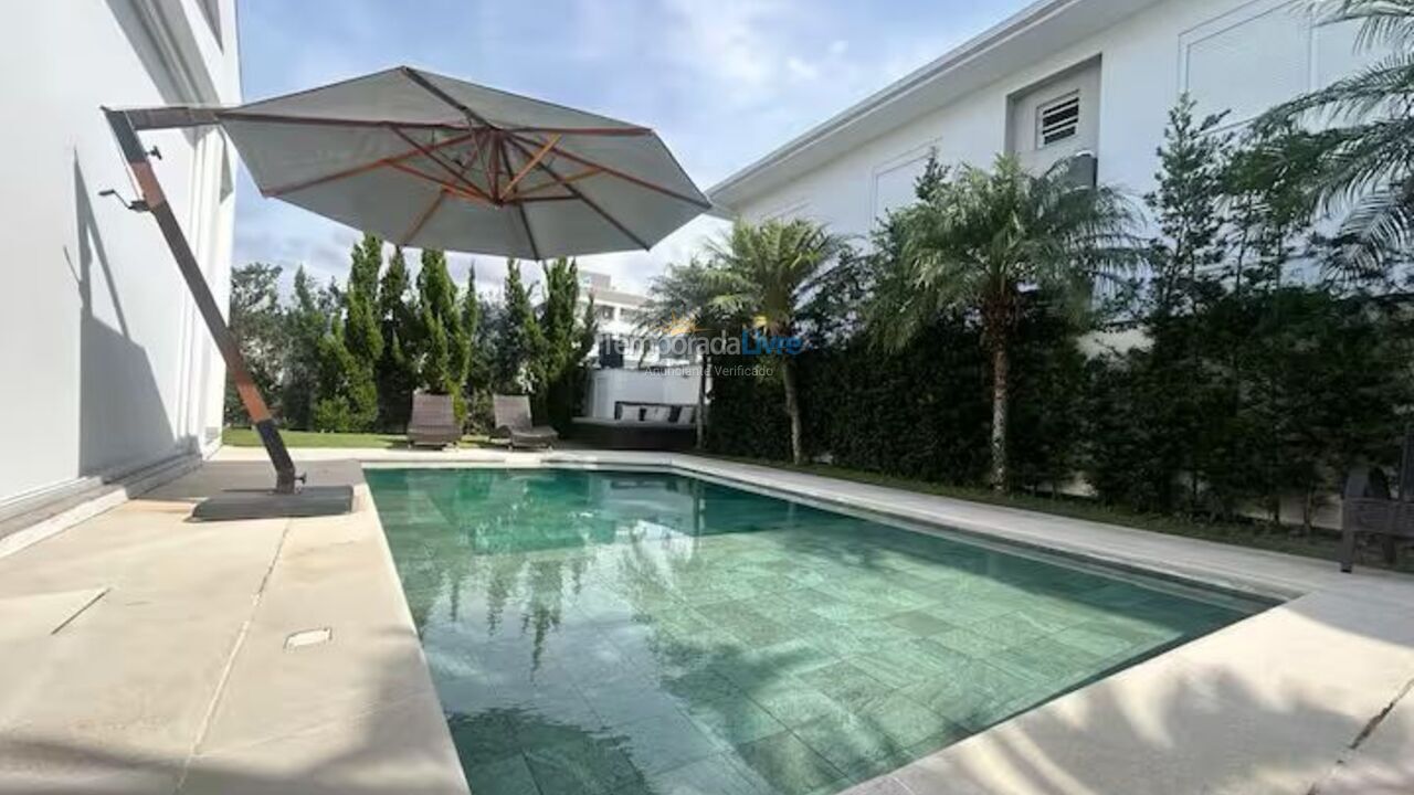 House for vacation rental in Governador Celso Ramos (Praia de Palmas)