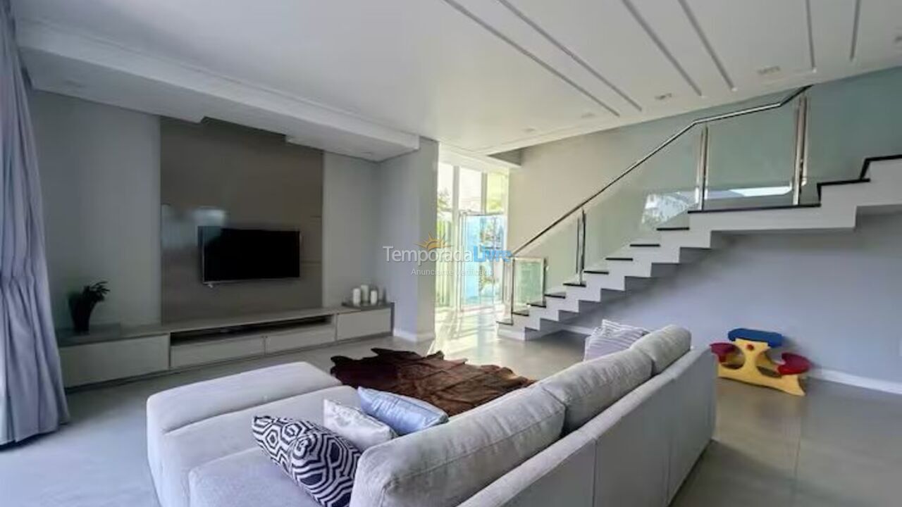 House for vacation rental in Governador Celso Ramos (Praia de Palmas)