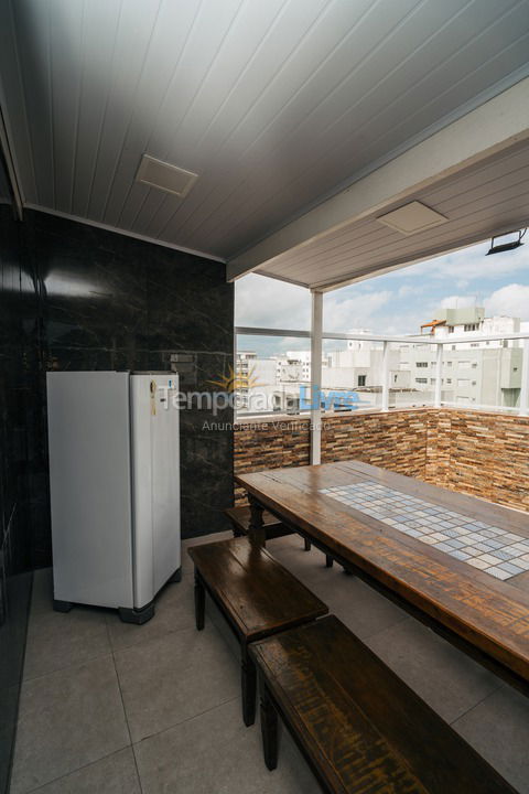 Apartamento para aluguel de temporada em Guarujá (Pitangueiras)