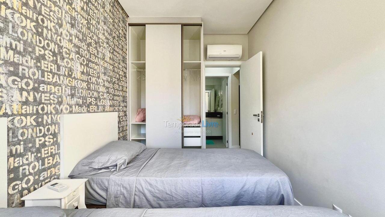 House for vacation rental in Governador Celso Ramos (Praia de Palmas)