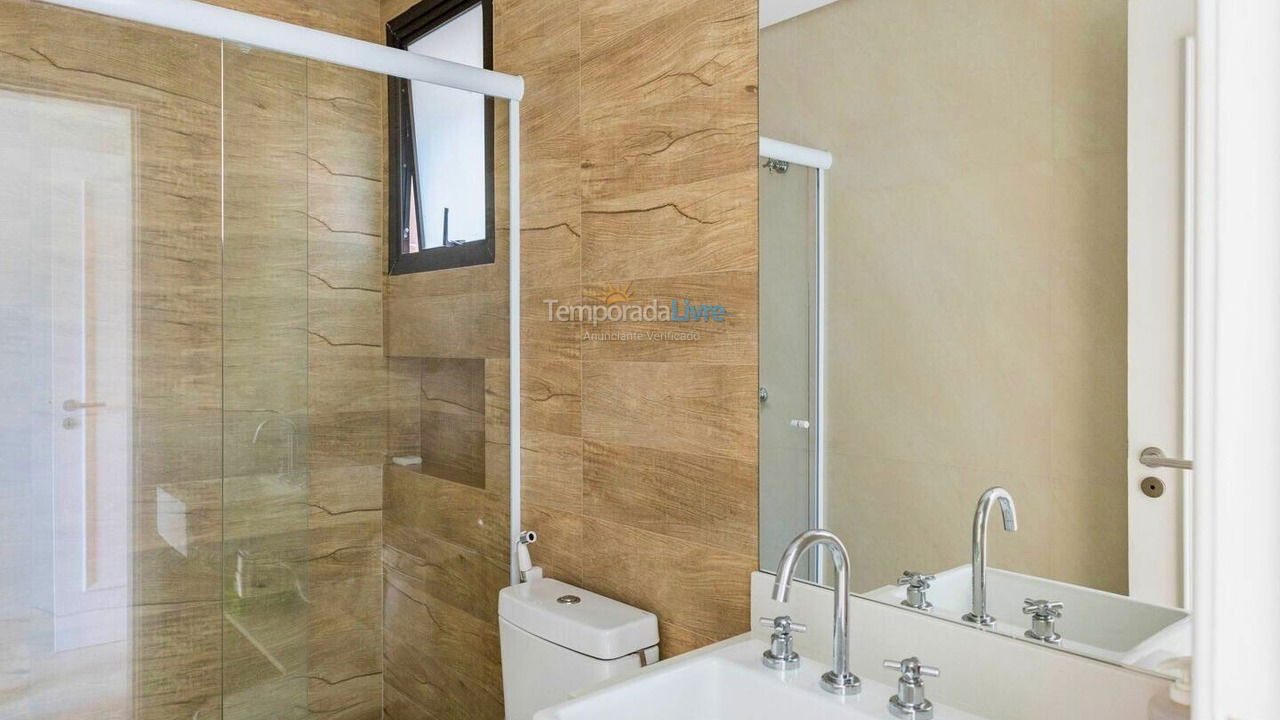 Apartamento para aluguel de temporada em Bertioga (Riviera de São Lourenço)