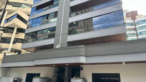 Apartamento para alugar em Itapema - Meia Praia
